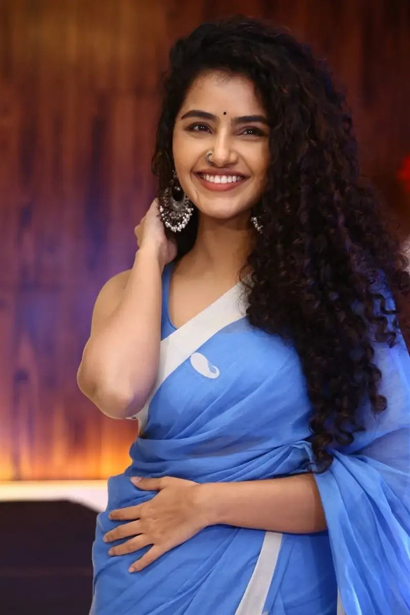 INDIAN ACTRESS ANUPAMA PARAMESWARAN IN BLUE SAREE 9